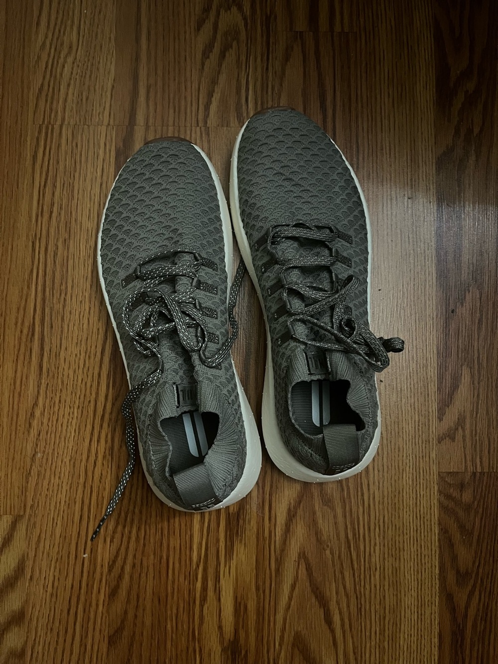 NOBULL Unisex Lightweight Gray Knit Athletic Sneakers size 8 1/2 men's 10 women
